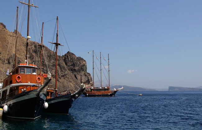 Caldera Sunset Cruise - Foto 1